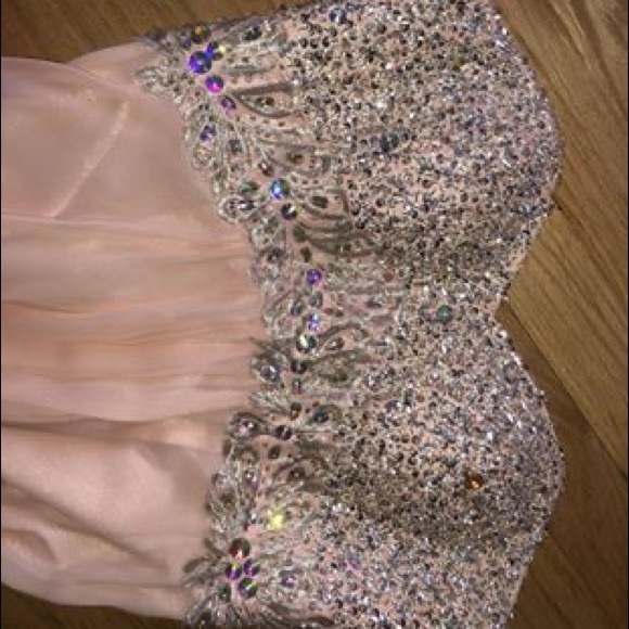 PROM DRESS - Picture 4 of 4